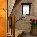 Casa Angela Stayerat
