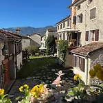 Casa Angela Stayerat Sequsino