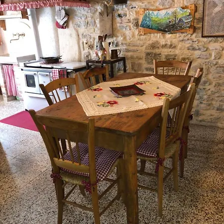 Casa Angela Stayerat Sequsino