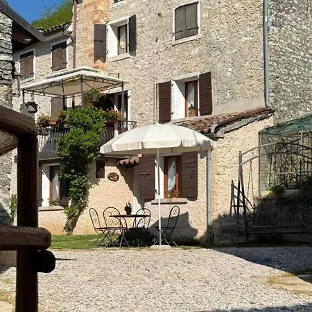 Casa Angela Stayerat A Segusino Valdobbiadene Feriehus Sequsino